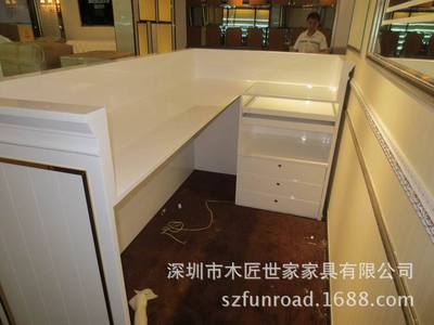 【15天交貨 180天保修 專業(yè)定制產(chǎn)品展柜 木質(zhì)展示柜】價格,廠家,圖片,其他廣告展覽設(shè)備,深圳市木匠世家家具-